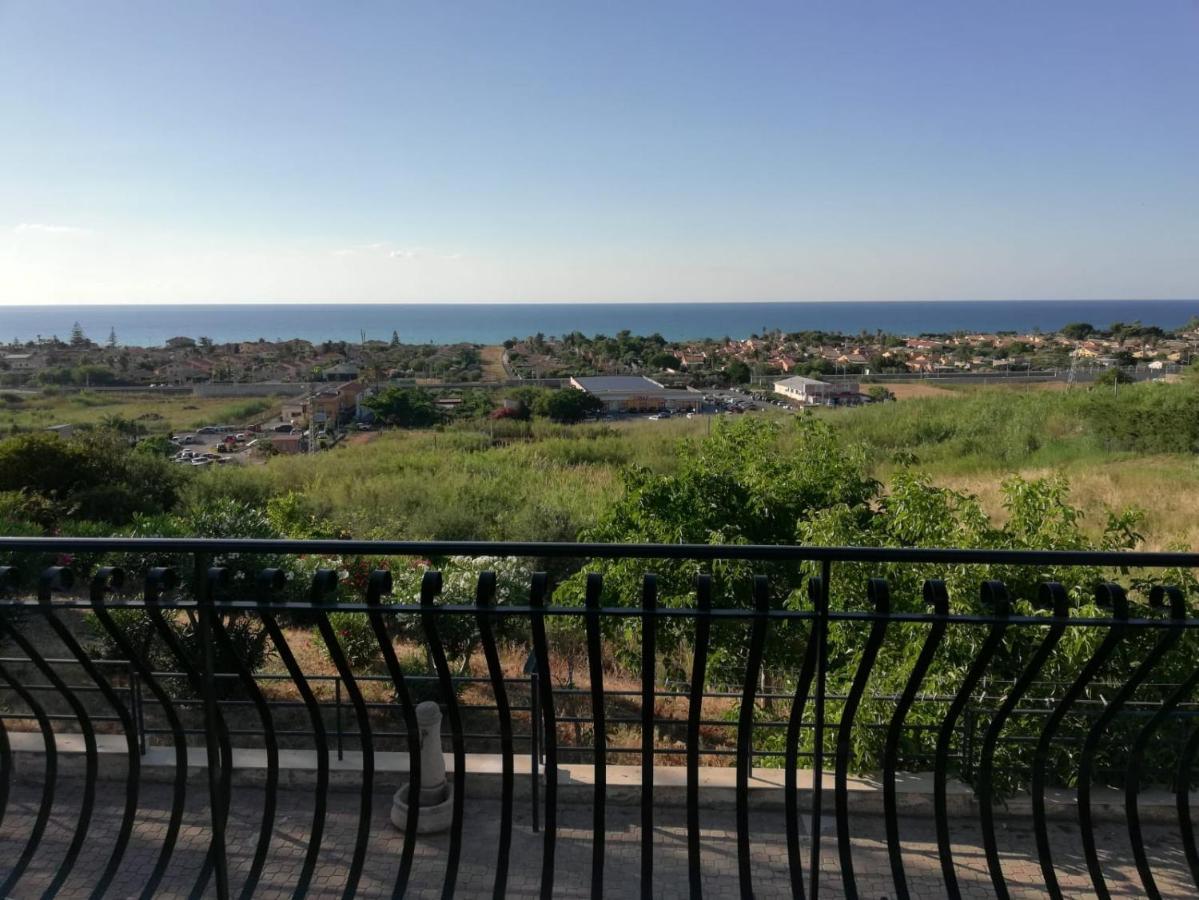 Villa Belvedere Campofelice Di Roccella Exteriér fotografie