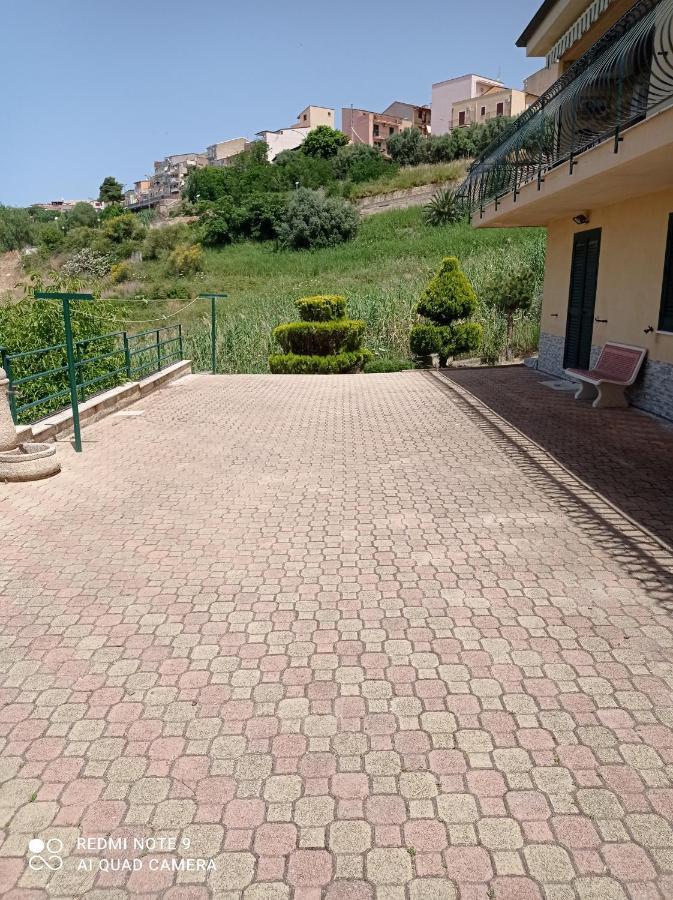 Villa Belvedere Campofelice Di Roccella Exteriér fotografie
