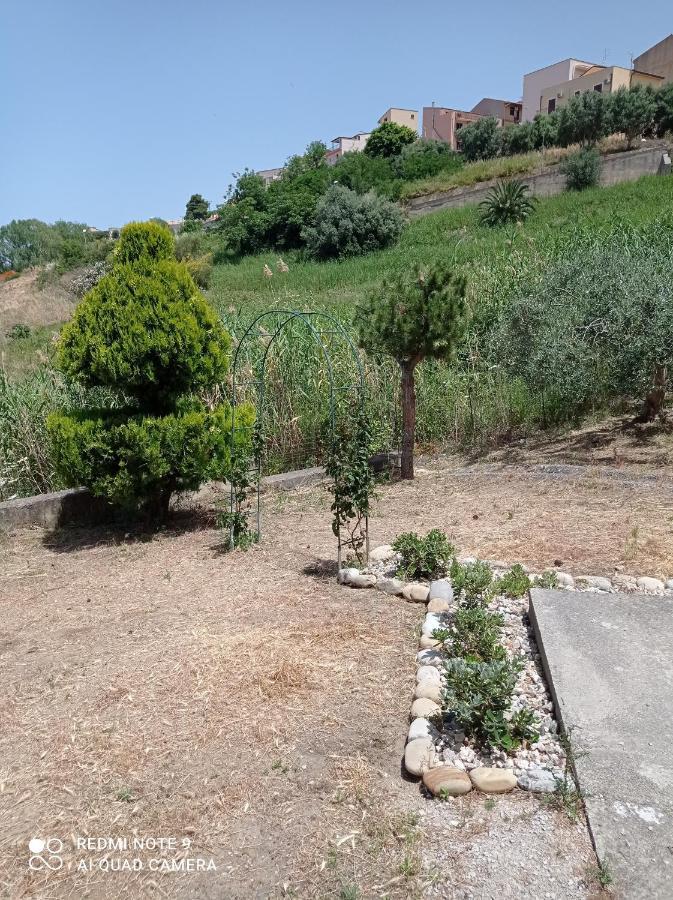 Villa Belvedere Campofelice Di Roccella Exteriér fotografie
