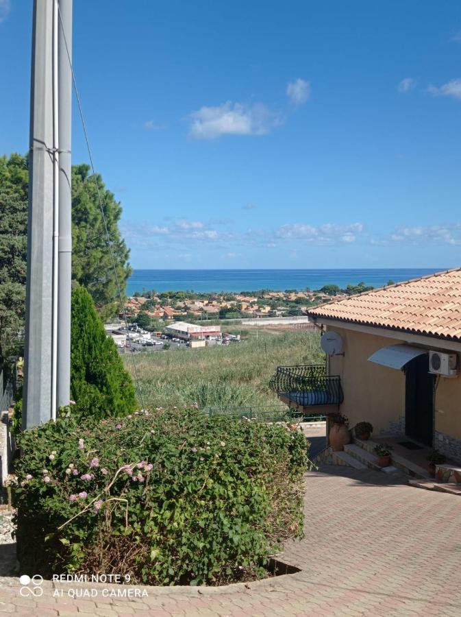 Villa Belvedere Campofelice Di Roccella Exteriér fotografie